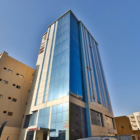 قصر اليمامة للاجنحة الفندقية-العليا Riyadh Ngoại thất bức ảnh